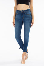 Load image into Gallery viewer, Bow Tie Jeans
