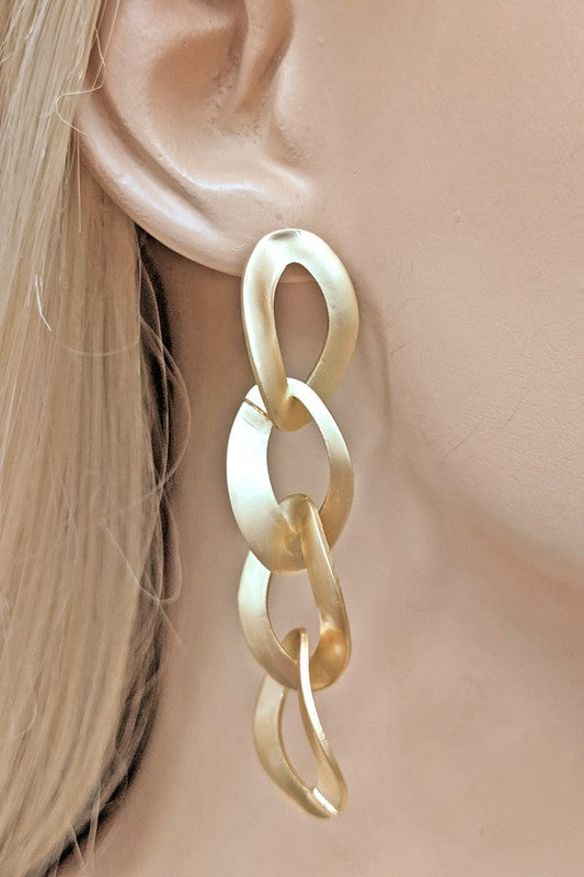 The Gold Link Earring