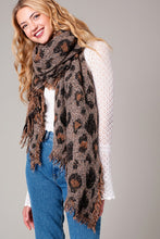 Load image into Gallery viewer, My Spotted Scarf