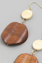 Load image into Gallery viewer, Elegant Woodland Earring