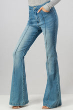 Load image into Gallery viewer, Danae&#39;s Flare Jeans