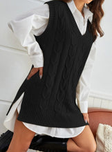 Load image into Gallery viewer, Penelope&#39;s Classic Vest