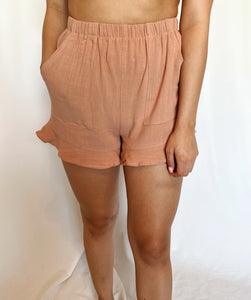 Ruffle Shorts in Mauve